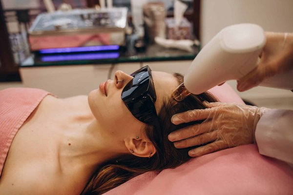 Comment stimuler l'appétit d'un chat Chartreux convalescent ?